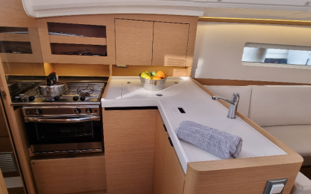 Jeanneau Sun Odyssey 380 - 3 cab. Sunny