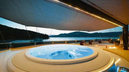 Radež d.d. Reposado Reposado