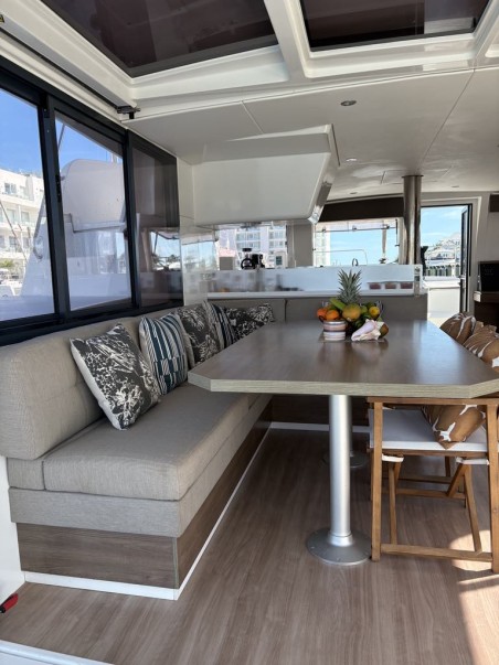 Catana Group Bali 4.4 - 4 + 1 cab. Jackalope