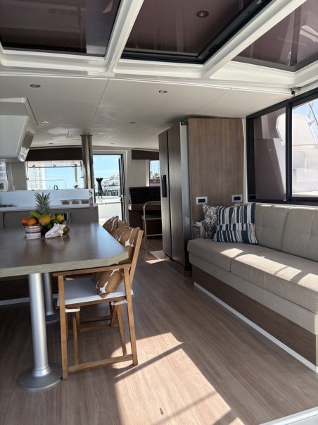 Catana Group Bali 4.4 - 4 + 1 cab. Jackalope