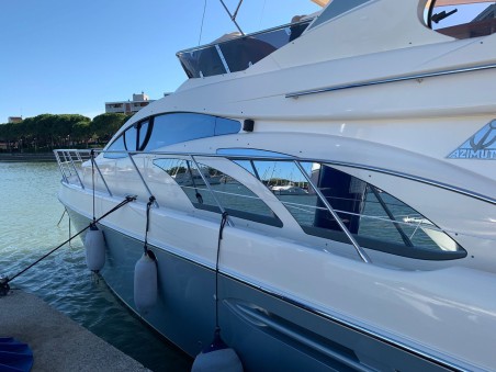 Azimut / Benetti Yachts Azimut 50 Flybridge Lena