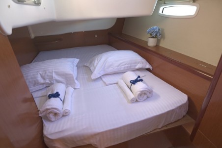 Bénéteau Oceanis 43 Aias