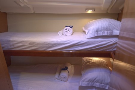 Bénéteau Oceanis 43 Aias