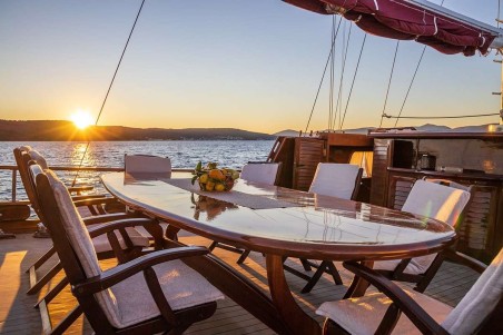 Custom Made Nostra Vita Nostra Vita