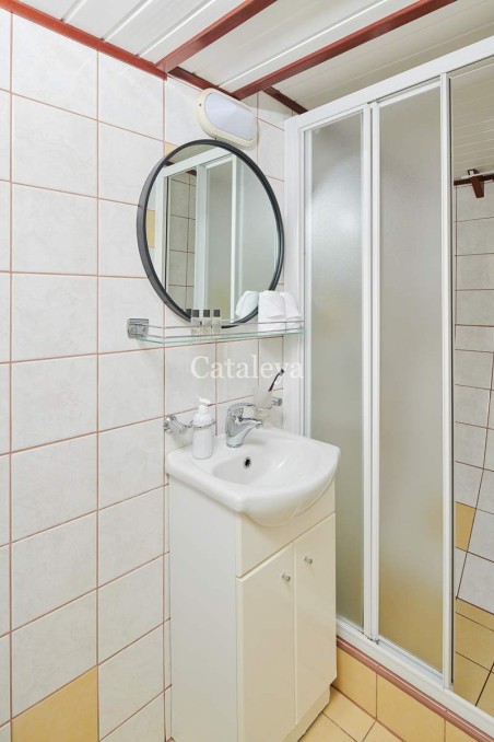 Custom Made Cataleya Cataleya