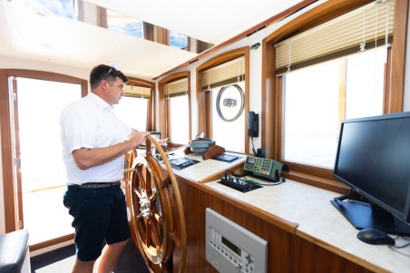 Custom Made Gallant Gallant