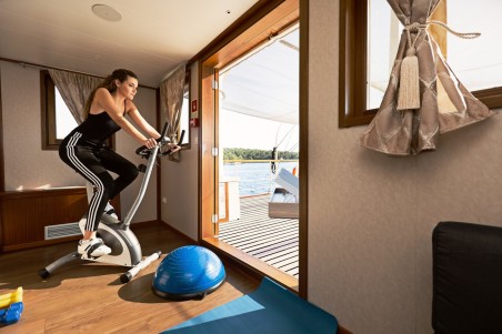 Custom Made Gallant Gallant