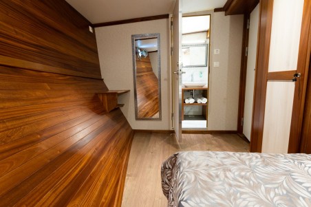 Custom Made Gallant Gallant