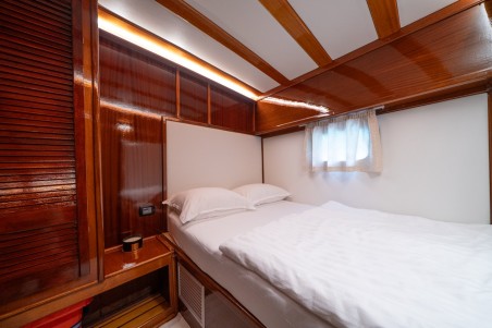 Unknown M/S Allure Allure