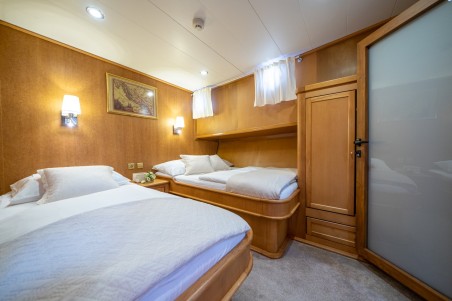 Custom Made M/S Morning Star Morning Star