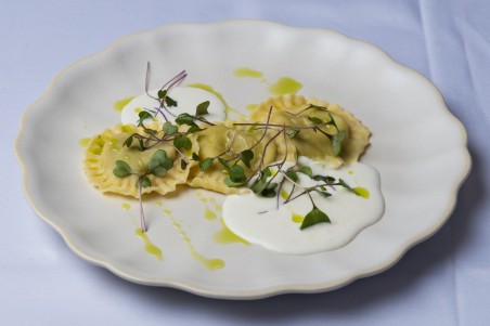 Custom Made M/S Romanca Romanca