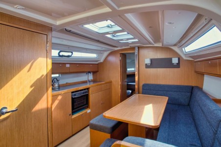 Bavaria Yachtbau Bavaria Cruiser 41 - 3 cab. Ariti