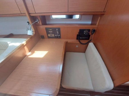 Bavaria Yachtbau Bavaria Cruiser 41 - 3 cab. Nafsika