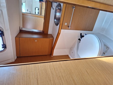 Jeanneau Sun Odyssey 379 Topaze