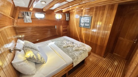 Custom Made Parss Parss