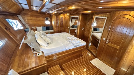 Custom Made Parss Parss