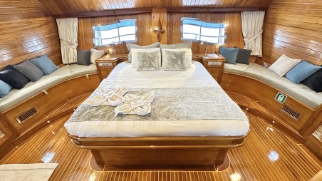 Custom Made Parss Parss