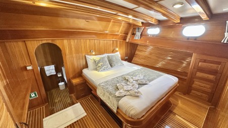 Custom Made Parss Parss