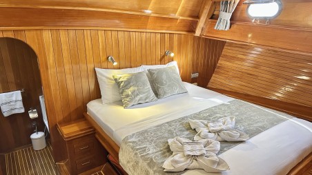 Custom Made Parss Parss