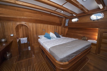 Custom Made Parss Parss