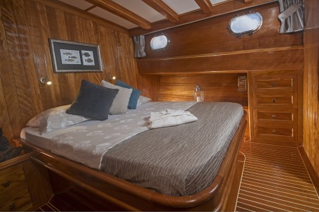 Custom Made Parss Parss