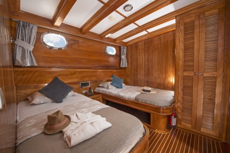 Custom Made Parss Parss