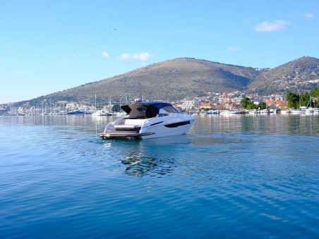 Focus Motor Yachts Focus Power 36 Hard Top Focus 36