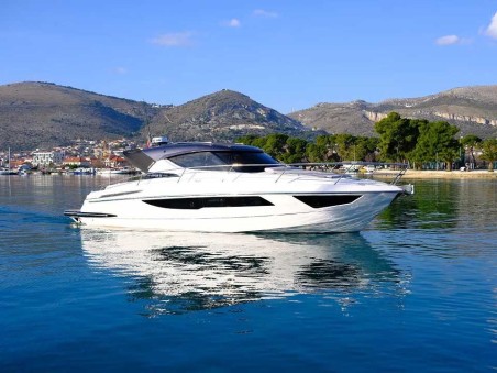 Focus Motor Yachts Focus Power 36 Hard Top Focus 36