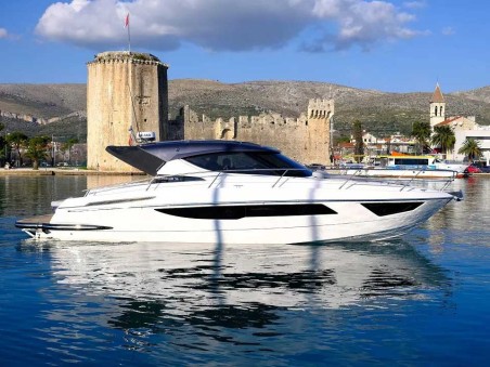 Focus Motor Yachts Focus Power 36 Hard Top Focus 36