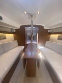 Beneteau Oceanis 34.1 | Yacht Charter Italy | Travelboat - 16