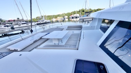 Catana Group Bali 5.4 - 6 + 2 cab. Sea Breeze