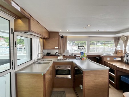 Lagoon-Bénéteau Lagoon 450 F - 3 + 1 cab. Luna Mia