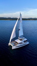 Catana Group Bali 5.4 - 5 + 2 cab Mastermind