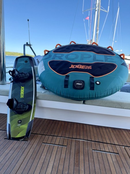 Catana Group Bali 5.4 - 5 + 2 cab Mastermind