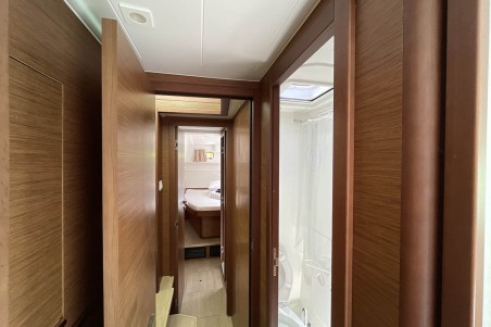 Lagoon-Bénéteau Lagoon 40 - 3 + 2 cab Mala