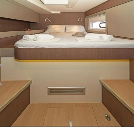 Catana Group Bali 4.6 - 5 + 2 cab. Aquaholic