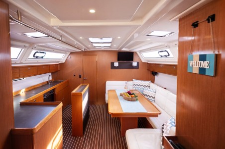 Bavaria Yachtbau Bavaria Cruiser 46 - 4 cab. Aquilo