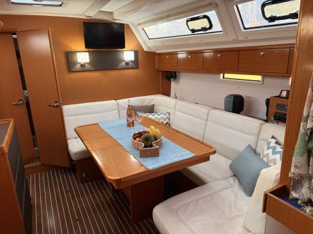 Bavaria Yachtbau Bavaria Cruiser 46 - 4 cab. Aquilo