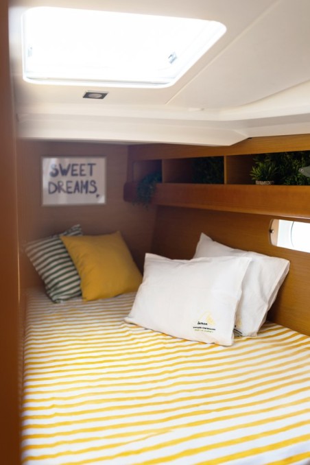 Jeanneau Sun Odyssey 469 Lemon