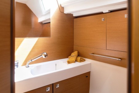 Jeanneau Sun Odyssey 469 Lemon