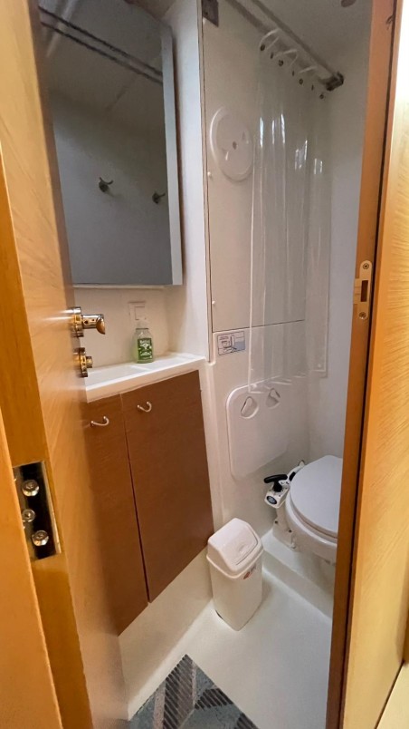 Excess Excess 12 - 4 + 2 cab. Kalevezi