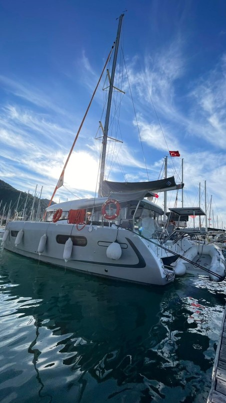 Excess Excess 12 - 4 + 2 cab. Kalevezi