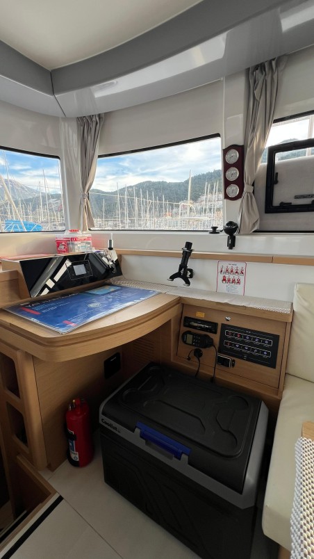 Excess Excess 12 - 4 + 2 cab. Kalevezi