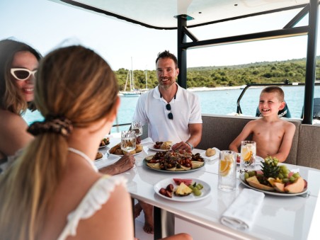 Axopar Axopar 37 Sun Top Axopar 37