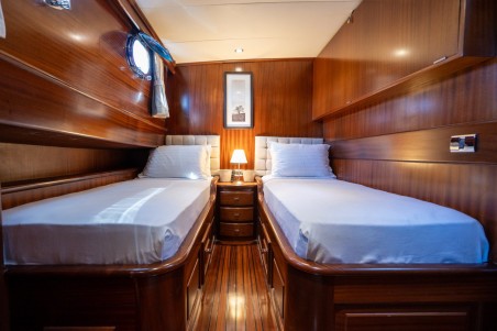 Custom Made Capricorn 1 Capricorn 1