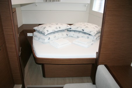 Lagoon-Bénéteau Lagoon 40 - 3 + 2 cab The Dove