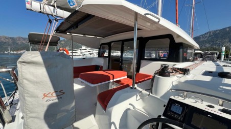 Excess Excess 11 - 4 + 2 cab. Smota