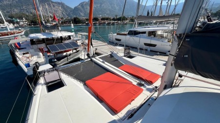 Excess Excess 11 - 4 + 2 cab. Smota