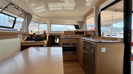 Excess Excess 11 - 4 + 2 cab. Smota