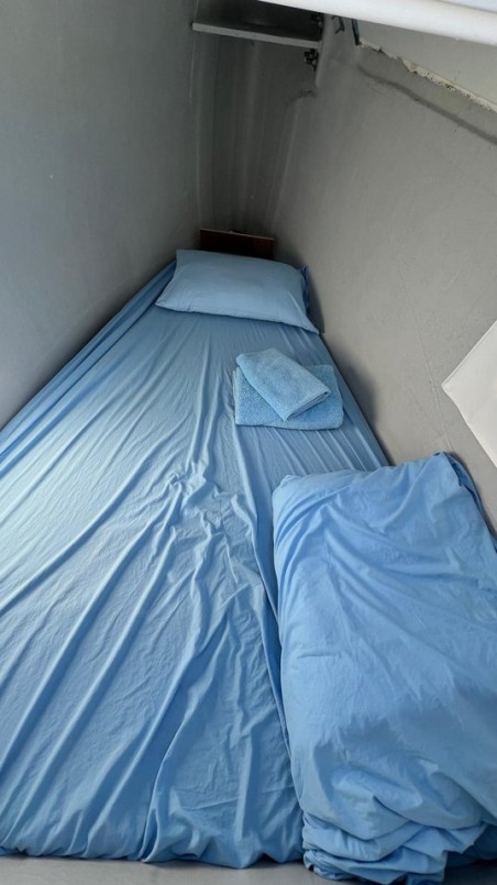 Excess Excess 11 - 4 + 2 cab. Smota